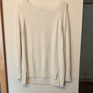 Old Navy Women's Cream Crew Neck Sweater